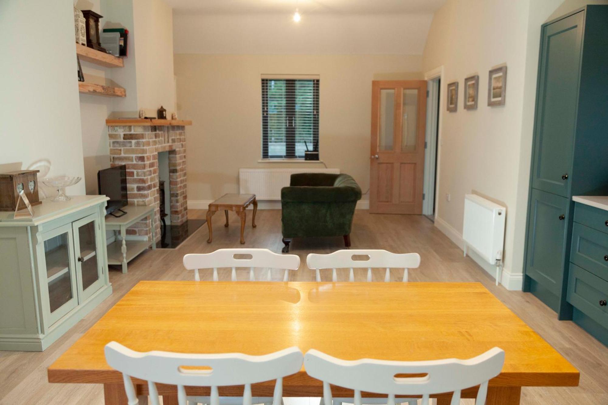 Lavender Cottage - 2 Bedroom Home Newbridge  Esterno foto